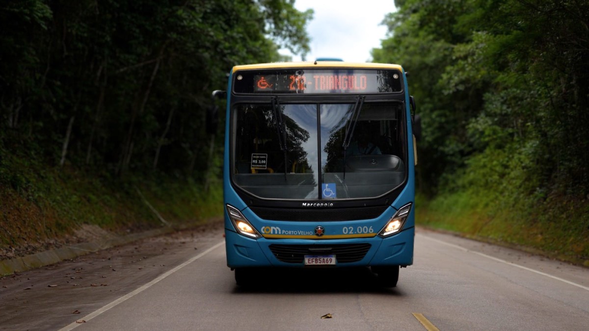Transporte público volta a atender comunidade na Estrada de Santo Antônio