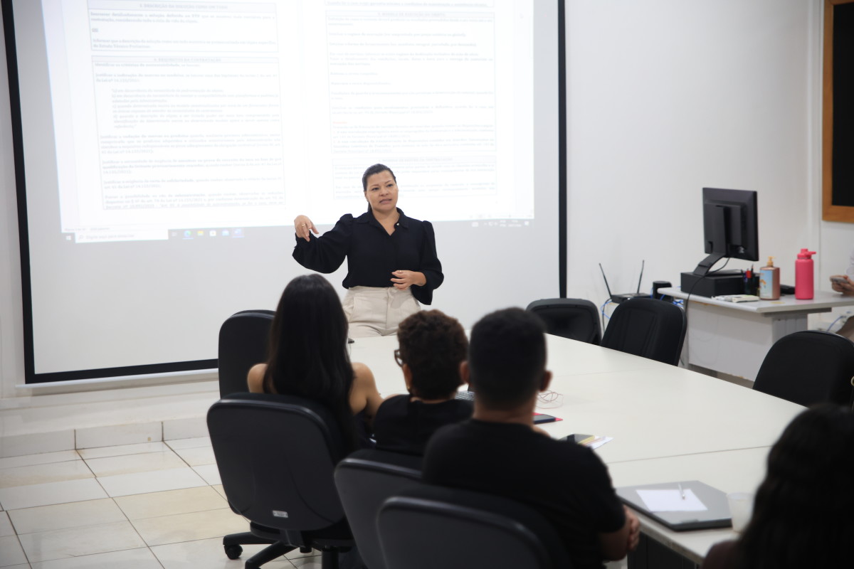 TREINAMENTO - Programa de Capacitação Continuada qualifica servidores