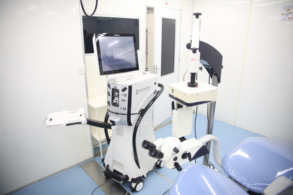 SAÚDE - Carreta de oftalmologia atende fila de mais de mil pacientes em Porto Velho 