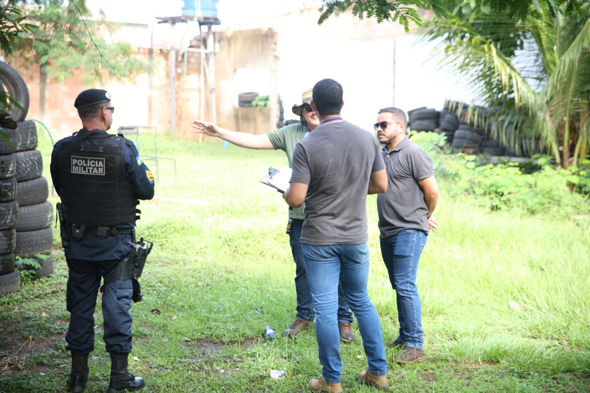 NA JUSTIÇA - Área de preservação invadida por borracharia é recuperada pela Prefeitura 