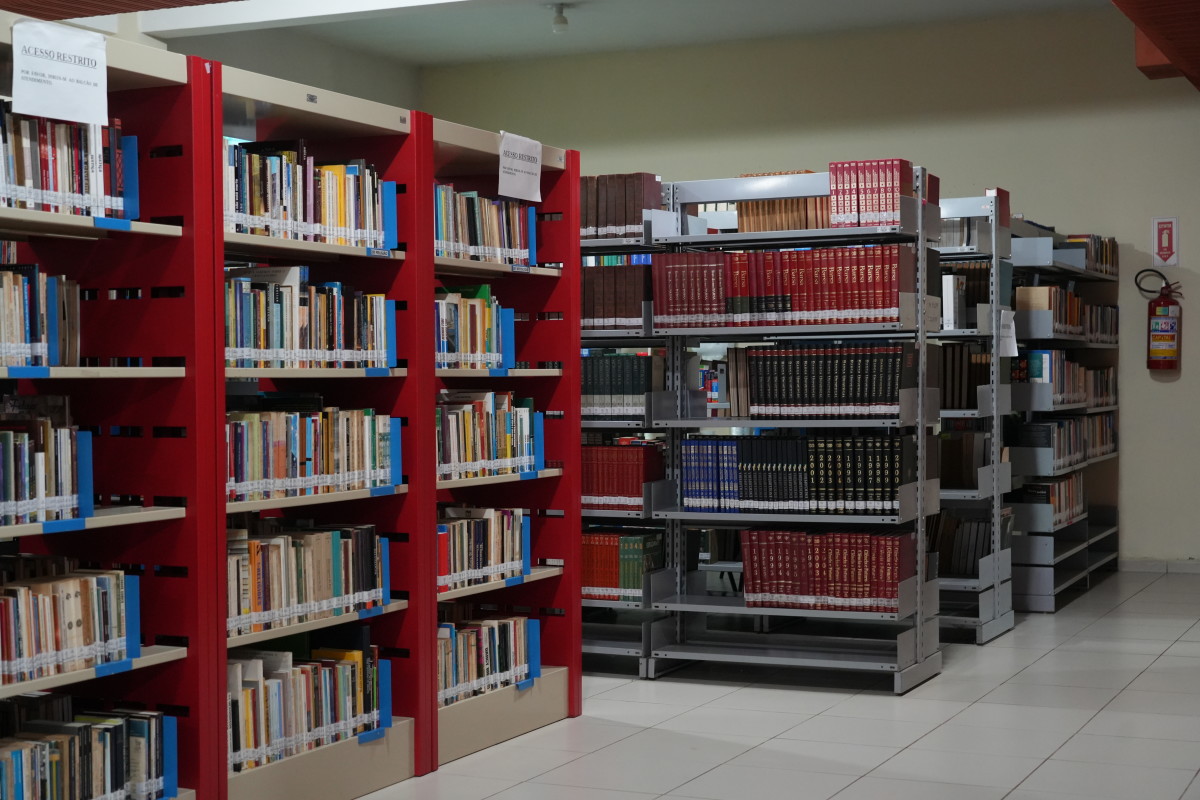 HISTÓRIA - Biblioteca Municipal Francisco Meirelles completa 50 anos